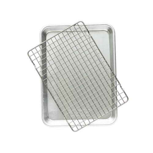 Nordic Ware Nordic Ware Naturals Quarter Sheet with Oven-Safe Nonstick Grid
